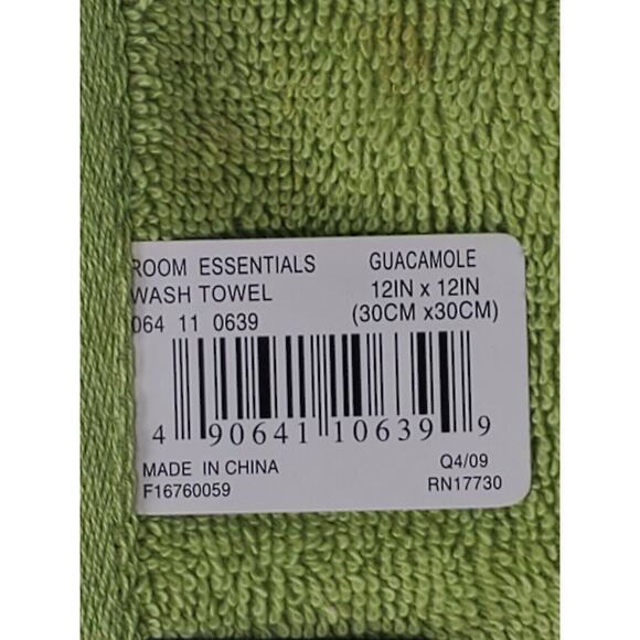 2 Room essentials wash towel 12in x 12 in 1 Guacamole 1 Pineapple NWT - Picture 5 of 8
